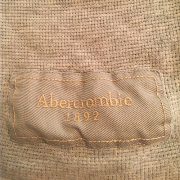 Abercrombie Sweater - Picture 5 of 5